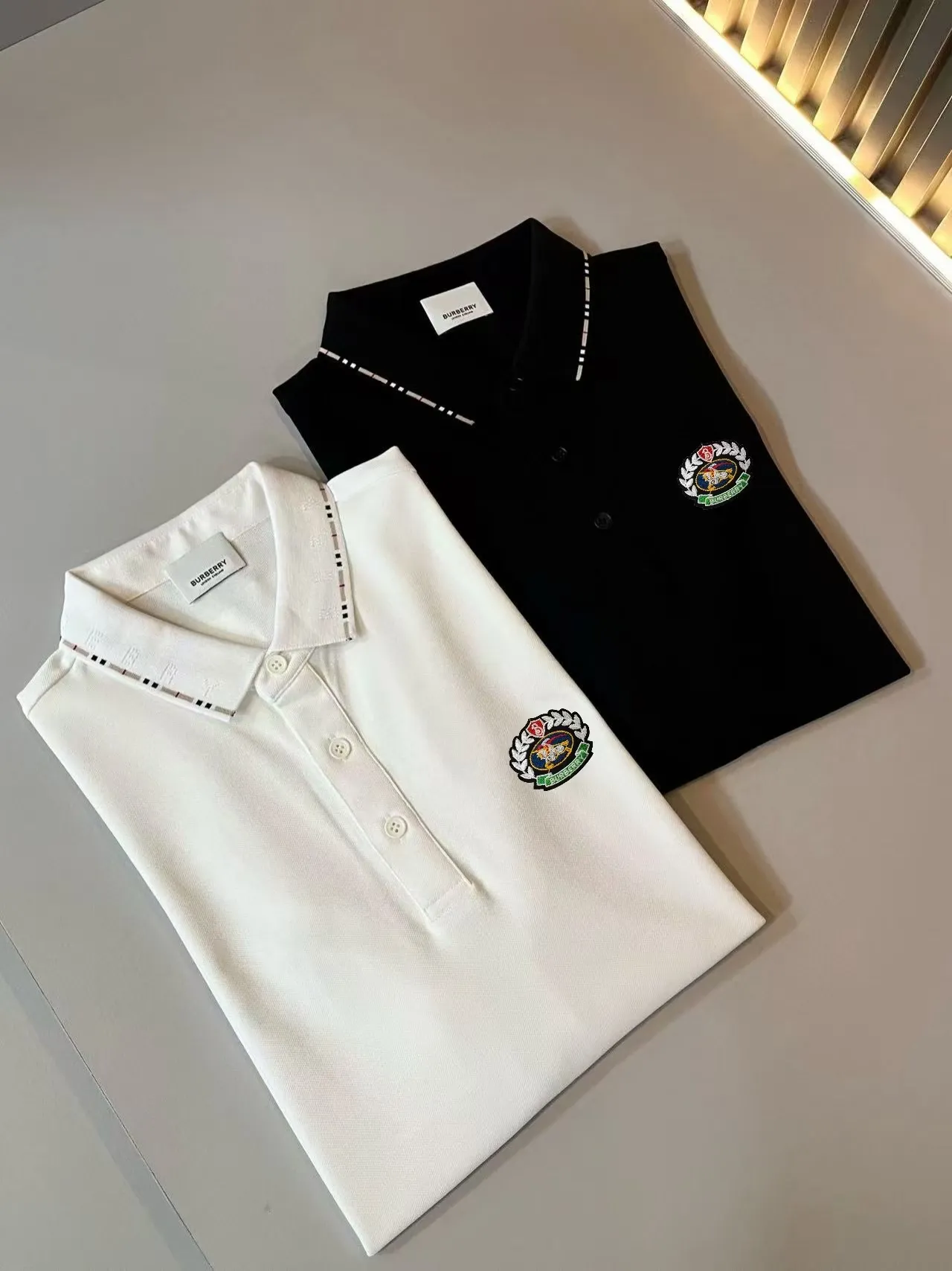 P125， Bur*erry * 2026 New Arrival Polo ， ！ , ！ ！ Breathable , ！ logo ！ ! ！ Premium .Size:M-4XL
